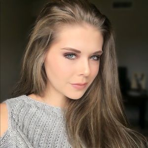 Meet your Posher, Christin